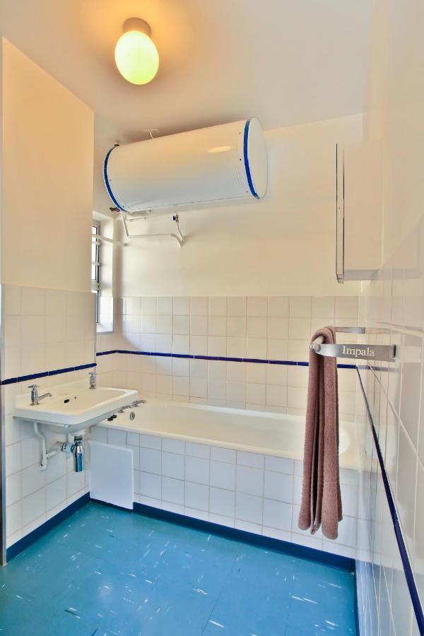Impala Holiday Flats & Apartments เดอร์บัน ภายนอก รูปภาพ