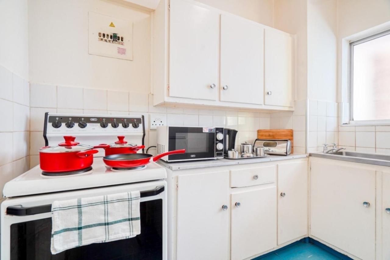 Impala Holiday Flats & Apartments เดอร์บัน ภายนอก รูปภาพ